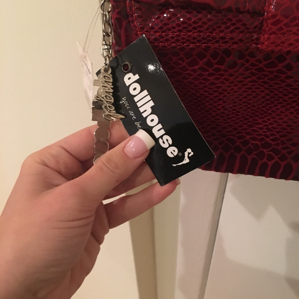 Red bag - Picture 4 of 5